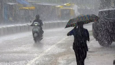 UP Weather Update: आज लखनऊ में जमकर बरसेंगे बादल! मौसम विभाग का 'महाअलर्ट', पढ़ें पूरी रिपोर्ट