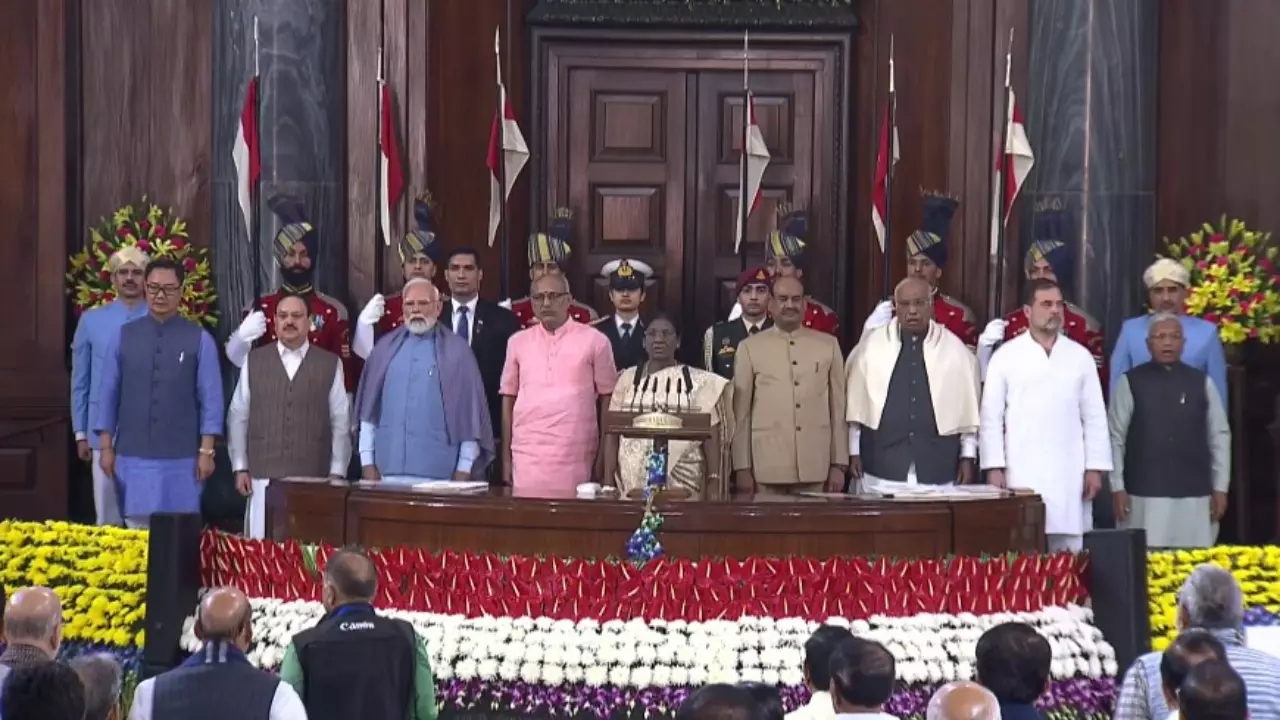 Droupadi Murmu: ‘हर नागरिक के अधिकार सर्वोपरि’,संविधान दिवस पर राष्ट्रपति मुर्मू का संदेश