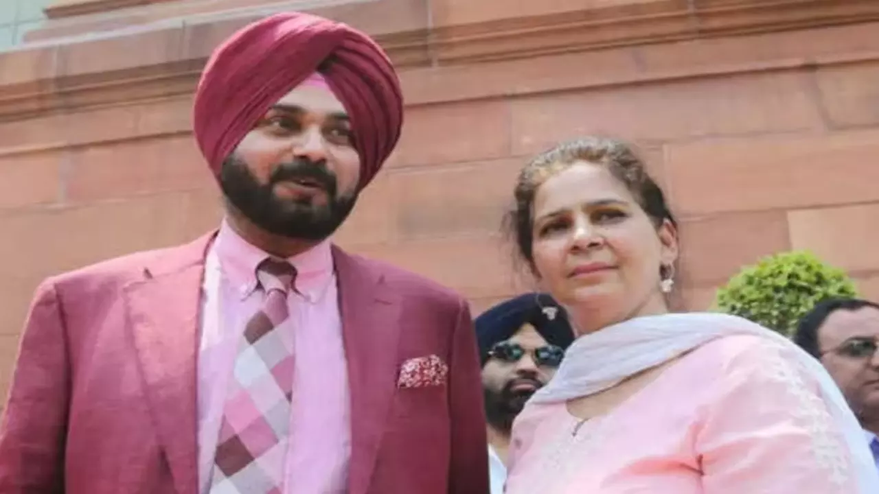 Punjab News: ‘कांग्रेस में 500 करोड़ में मिलता है CM पद’, नवजोत कौर सिद्धू के बयान से मचा तूफान, BJPने साधा निशाना