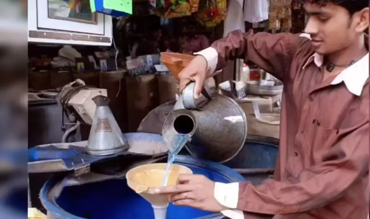 राशन दुकानों पर फिर शुरू होगा केरोसीन वितरण राशन दुकानों पर फिर शुरू होगा केरोसीन वितरण