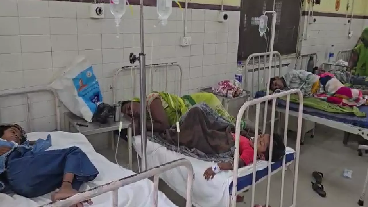 Raebareli News: रायबरेली में दूषित मट्ठा पीने से 25 बच्चे बीमार, 6 की हालत गंभीर