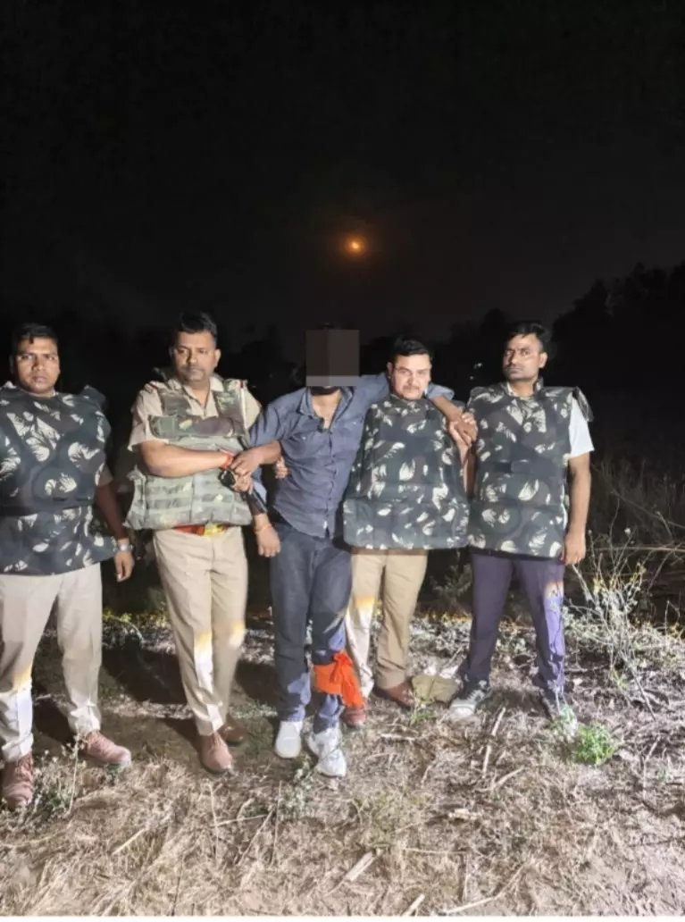 कप्तानगंज में पुलिस की बड़ी कार्रवाई, एनकाउंटर में  घायल बदमाश  की हुई गिरफ्तारी