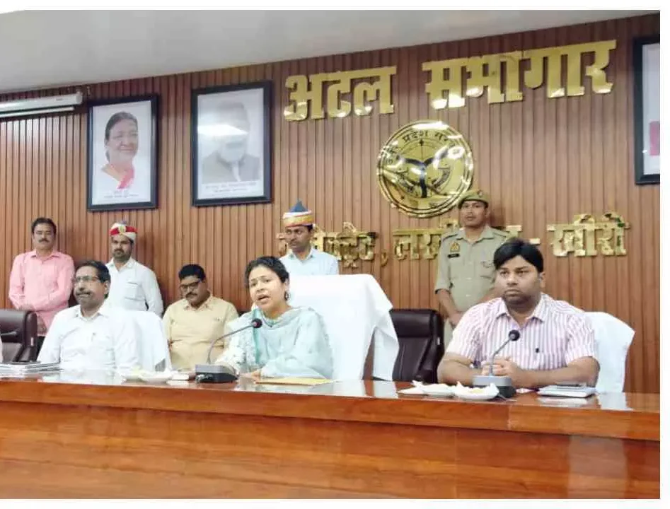 थारू जनजाति को मिला भूमिधर अधिकार, 40 साल बाद सपना हुआ साकार थारू जनजाति को मिला भूमिधर अधिकार, 40 साल बाद सपना हुआ साकार