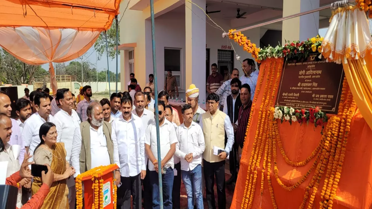 हरदोई में परिवहन को नई रफ्तार: शाहाबाद और पाली बस स्टेशन का उद्घाटन