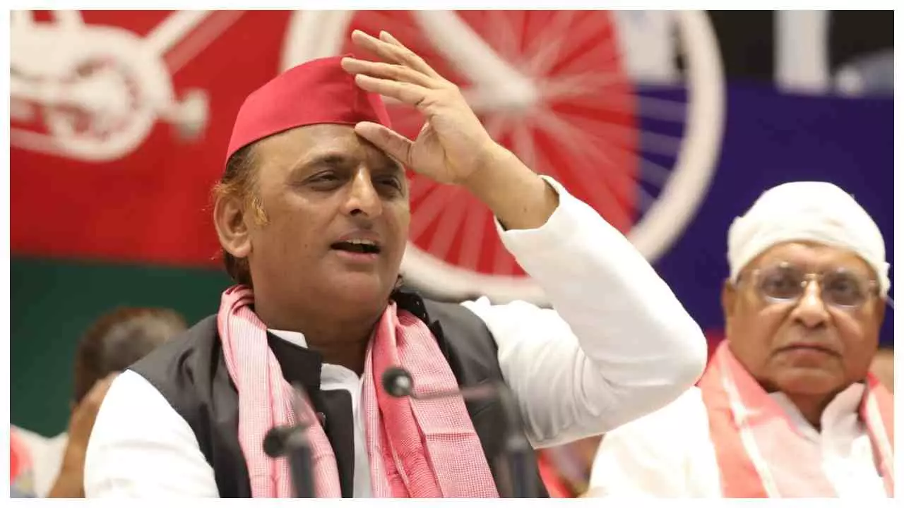 Lucknow News : अखिलेश यादव का बीजेपी सरकार पर हमला, कानून-व्यवस्था पर उठाए सवाल