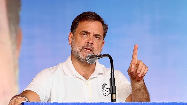 राहुल गांधी ने टीएमसी पर साधा निशाना, चुनाव बाद हिंसा का मुद्दा गरमाया