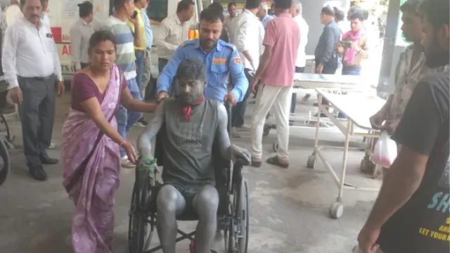 Dewas factory blast: देवास की पटाखा फैक्ट्री में भीषण विस्फोट, तीन श्रमिकों की मौत