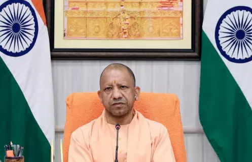 Lucknow News: मुख्यमंत्री योगी आदित्यनाथ का निर्देश,आंधी-बारिश में आमजन की सुरक्षा सर्वोपरि