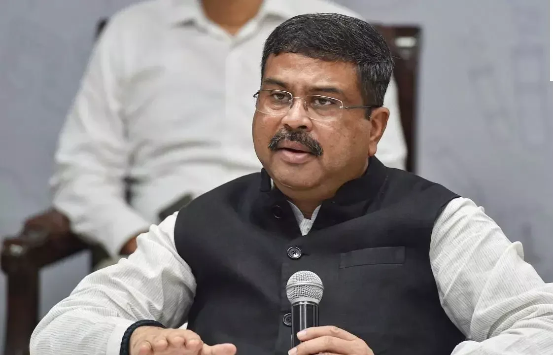 West Bengal Politics: धर्मेंद्र प्रधान ने ममता बनर्जी की हठधर्मिता पर साधा निशाना