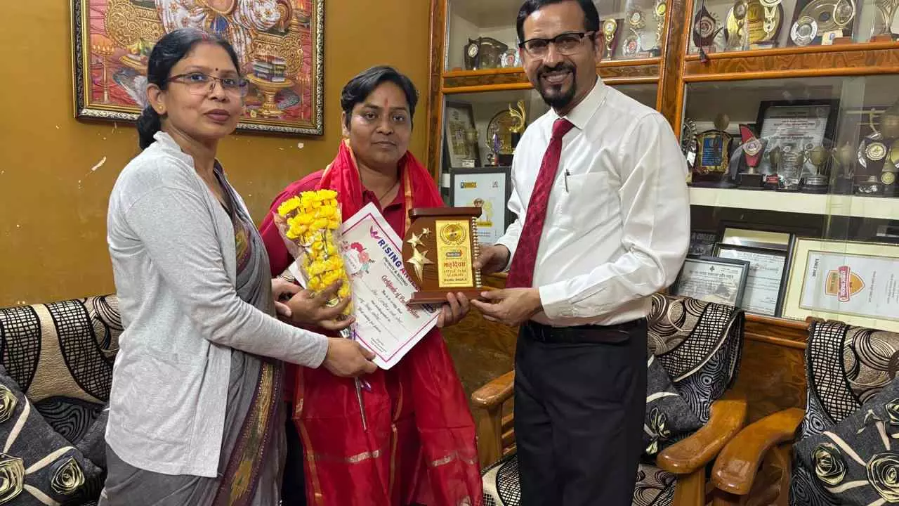 Balrampur News: Rashmi Singh को राष्ट्रीय हॉकी प्रतियोगिता में उत्कृष्ट प्रदर्शन पर सम्मान