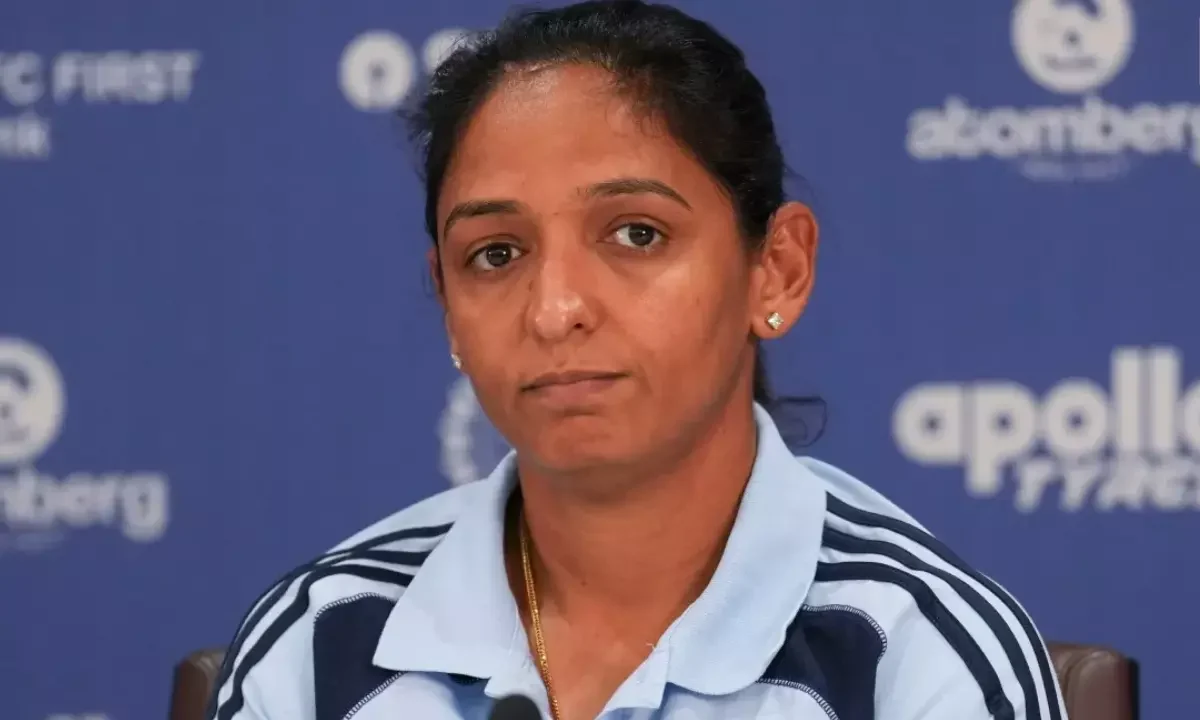 ICC Women’s T20 World Cup 2026: ICC महिला T20 वर्ल्ड कप 2026 का काउंटडाउन शुरू, इंग्लैंड पहुंचीं सभी 12 टीमें ICC Women’s T20 World Cup 2026: ICC महिला T20 वर्ल्ड कप 2026 का काउंटडाउन शुरू, इंग्लैंड पहुंचीं सभी 12 टीमें