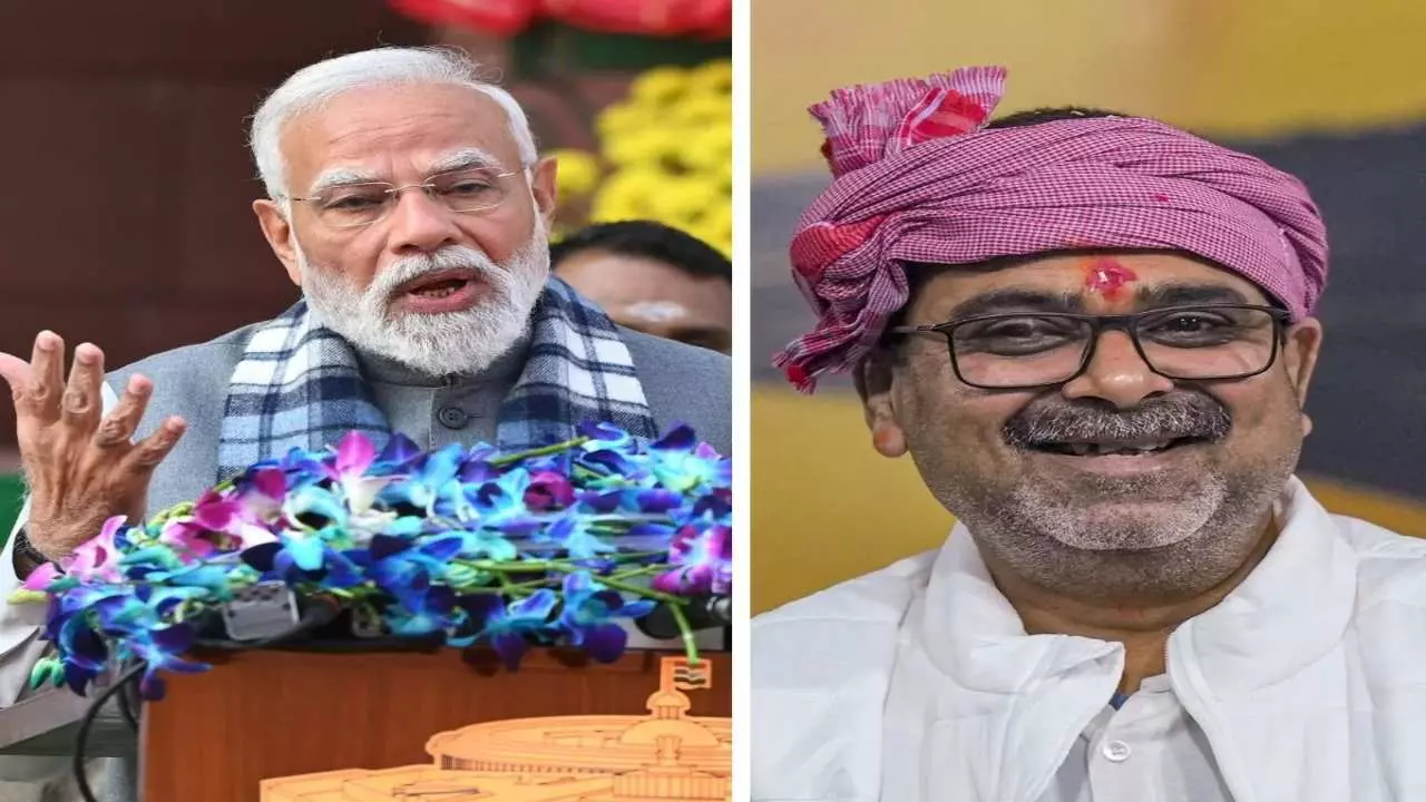 Avadh Ojha Statement: पॉडकास्ट में दिए बयान ने बढ़ाई सियासी हलचल, सोशल मीडिया पर छिड़ी बहस Avadh Ojha Statement: पॉडकास्ट में दिए बयान ने बढ़ाई सियासी हलचल, सोशल मीडिया पर छिड़ी बहस