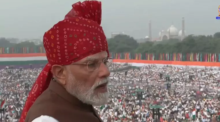 80th Independence Day 2026: 80वां स्वतंत्रता दिवस, तिरंगे के रंग में रंगा देश, लाल किले पर ऐतिहासिक समारोह 80th Independence Day 2026: 80वां स्वतंत्रता दिवस, तिरंगे के रंग में रंगा देश, लाल किले पर ऐतिहासिक समारोह