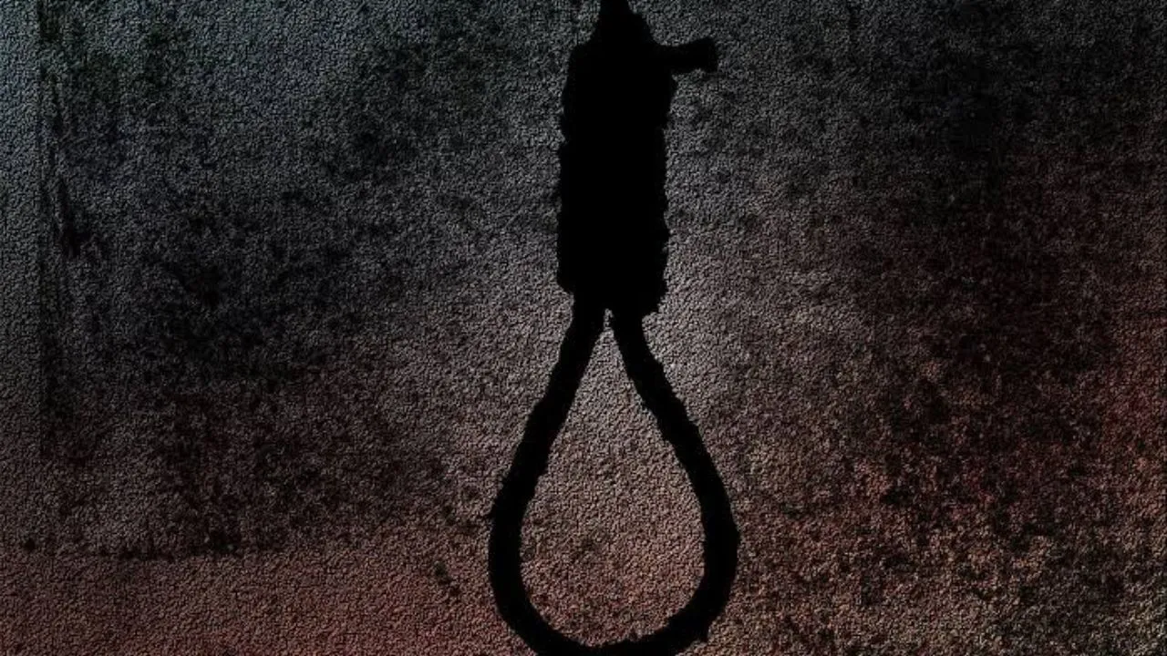 Lok Sabha Secretariat Director Suicide: लोकसभा सचिवालय के निदेशक गौरव गौतम ने की आत्महत्या, 15 पन्नों के सुसाइड नोट में आर्थिक तंगी का जिक्र Lok Sabha Secretariat Director Suicide: लोकसभा सचिवालय के निदेशक गौरव गौतम ने की आत्महत्या, 15 पन्नों के सुसाइड नोट में आर्थिक तंगी का जिक्र