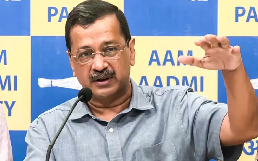 Delhi News: चुनाव आयोग पर Express रिपोर्ट के बाद केजरीवाल बोले- हालिया चुनाव रद्द हों !