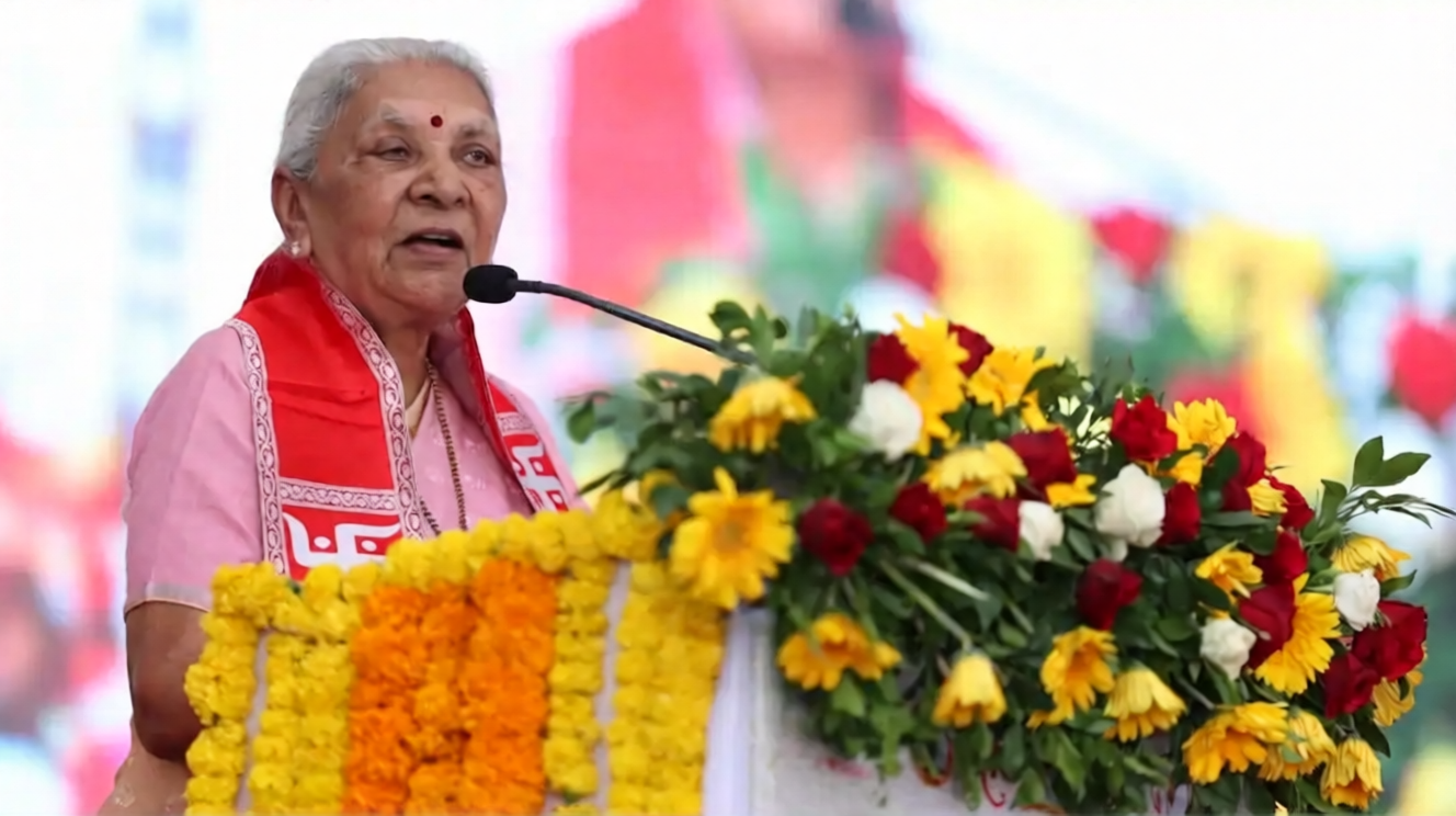 Anandiben Patel Statement: ‘गर्लफ्रेंड बनाने में बुराई नहीं, लेकिन शादी का वादा निभाना भी सीखें’, युवाओं को राज्यपाल की नसीहत ! Anandiben Patel Statement: ‘गर्लफ्रेंड बनाने में बुराई नहीं, लेकिन शादी का वादा निभाना भी सीखें’, युवाओं को राज्यपाल की नसीहत !