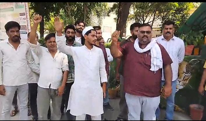 Saharanpur News: किसानों ने दिल्ली-देहरादून हाईवे से जुड़े रास्ते के लिए प्रशासन से लगाई गुहार !